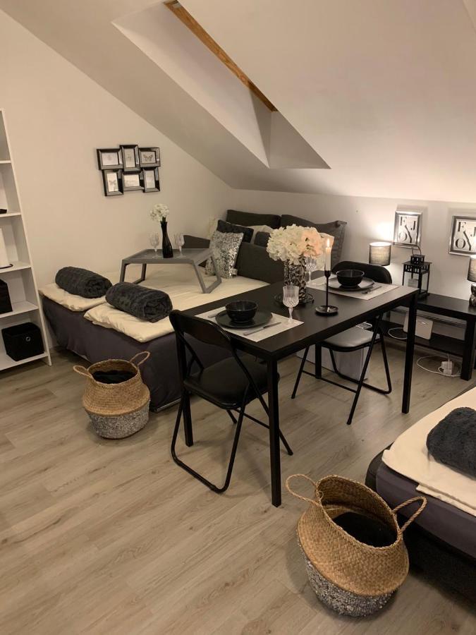 Apartment Mansarda 马里博尔 外观 照片