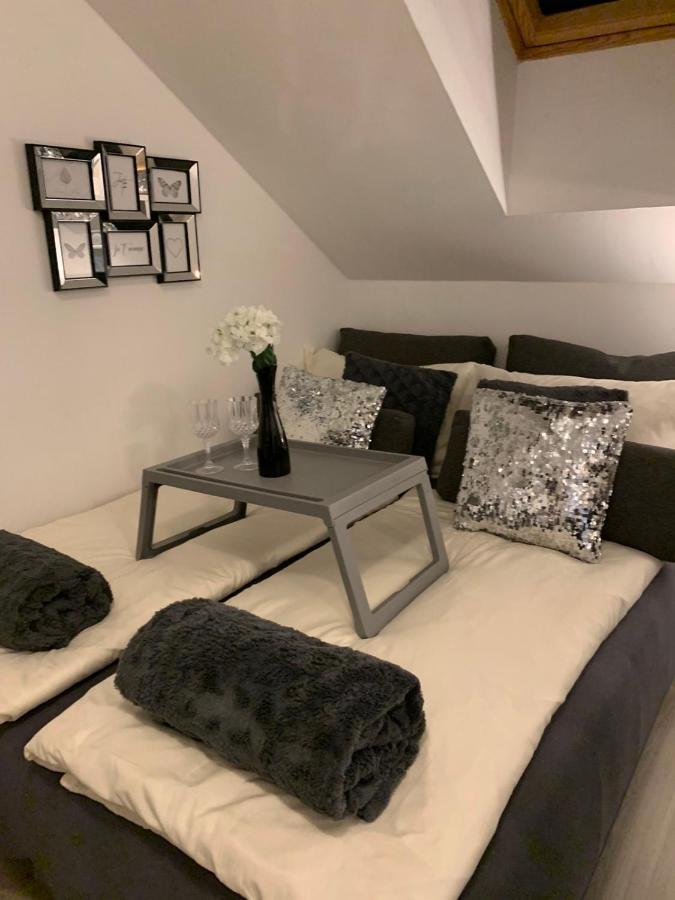 Apartment Mansarda 马里博尔 外观 照片